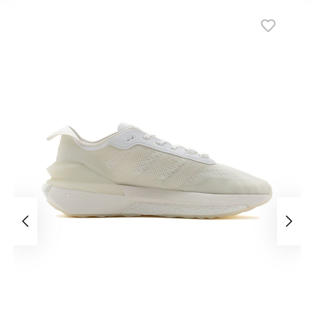 Adidas Avryn "Cloud White Zero Metalic"
